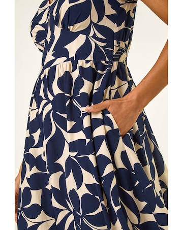 Roman Leaf Print V-Neck Midi Dress