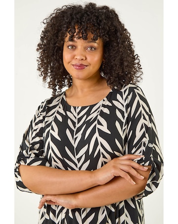 Roman Curve Leaf Print Woven Dress
