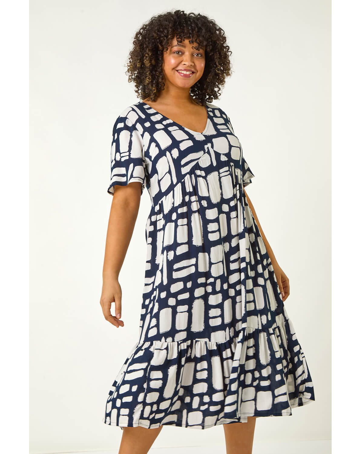 New In - Roman Curve Print Tiered V-Neck Dress