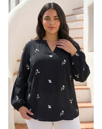 Roman Curve Embroidered Woven Top