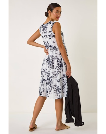 Roman Floral Print Lace Smock Dress
