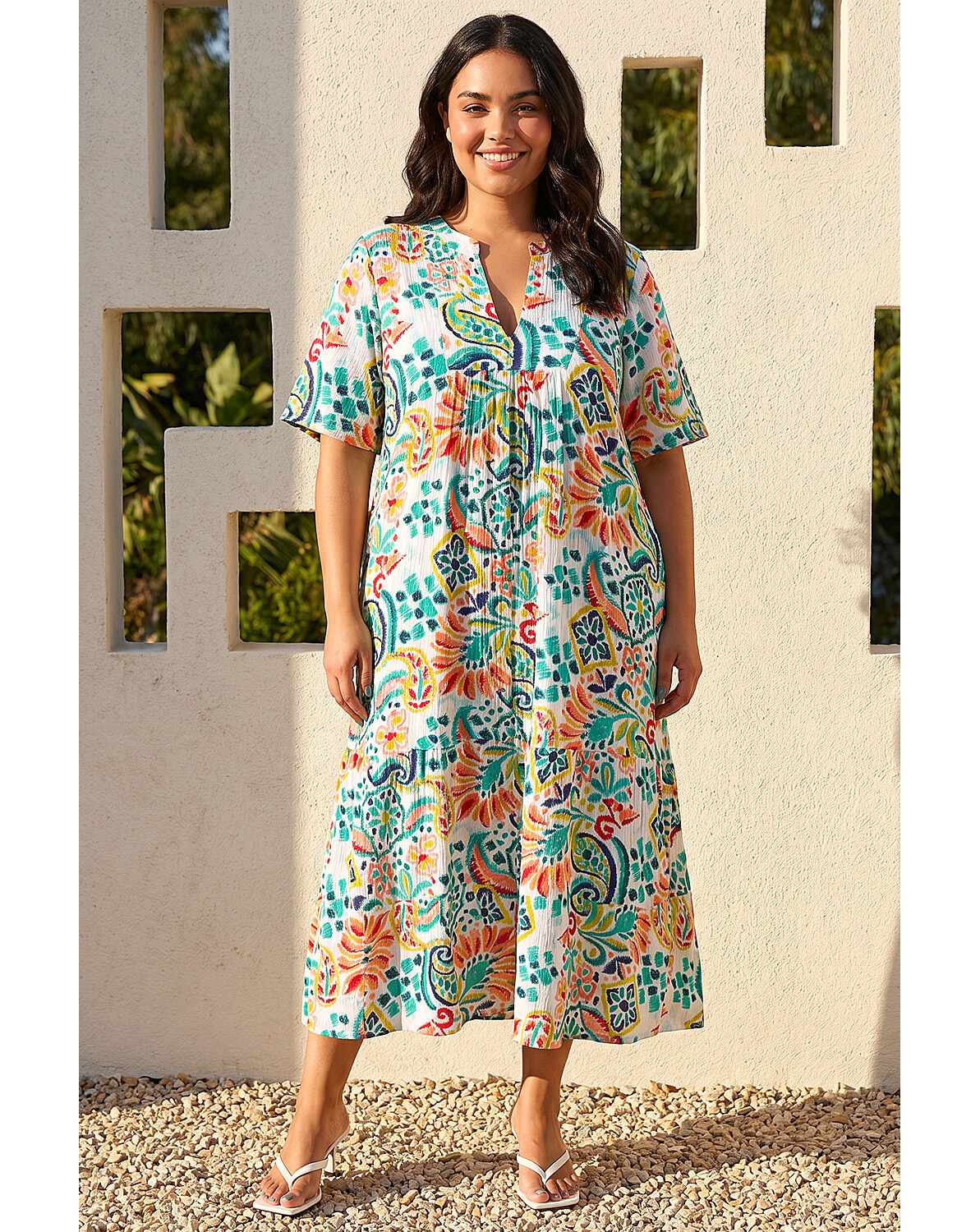 New In - Roman Curve Printed V-Neck Midi Dress