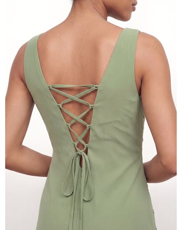 Maya Deluxe Floral Embellished Midaxi Dr