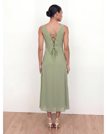 Maya Deluxe Floral Embellished Midaxi Dr