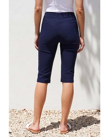 Roman Knee Length Elastic Waist Shorts