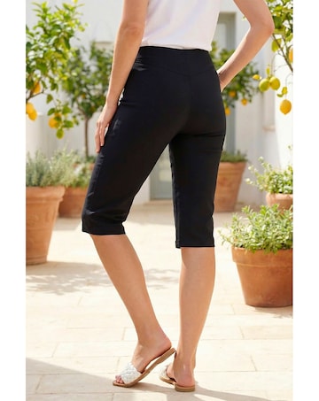 Roman Knee Length Elastic Waist Shorts