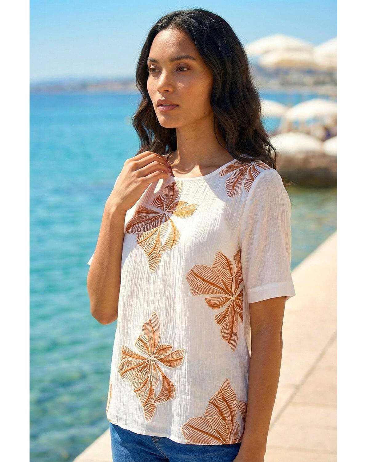 New In - Roman Floral Embroidered Top