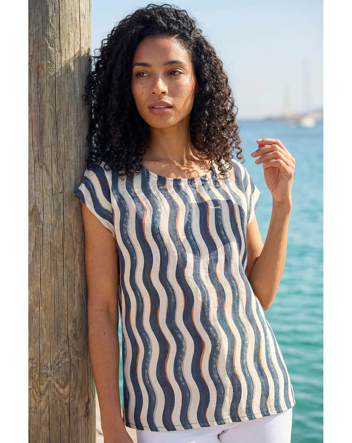 Roman Wave Stripe Print Tunic Top