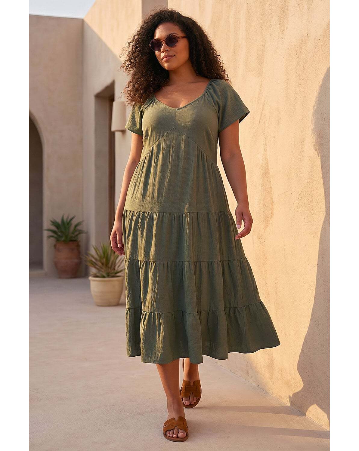 New In - Roman Curve Pebble Crepe Tiered Dress