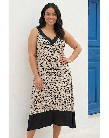Roman Curve Animal Print Midi Dress