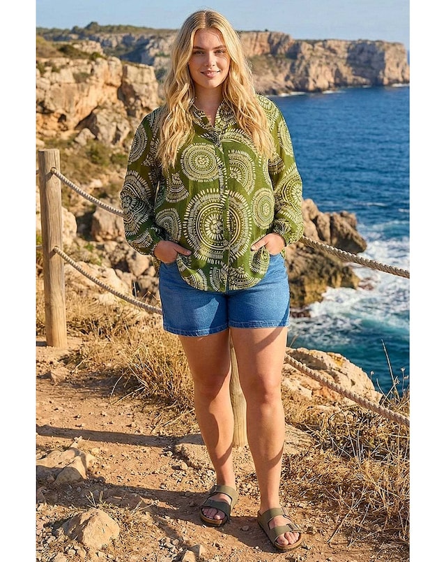 Roman Curve Abstract Print Woven Shirt