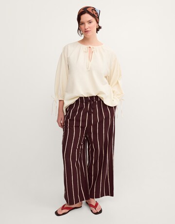Callie Stone Top