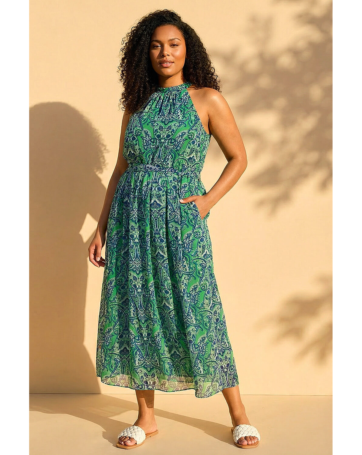 New In - Roman Curve Print Halter Neck Maxi Dress