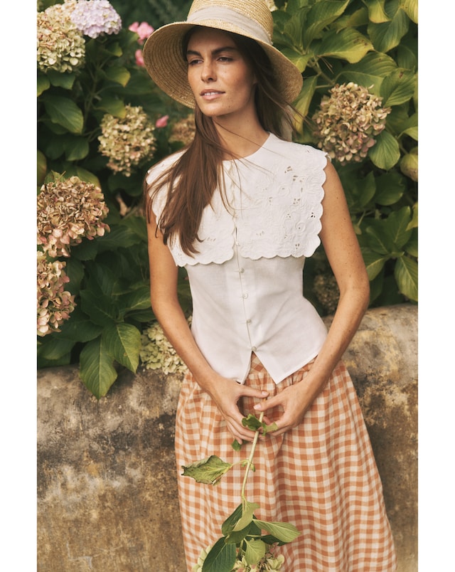 Monsoon Lexi Embroidered Linen Blend Top