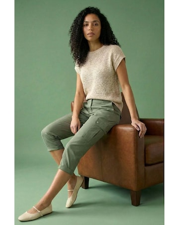 Roman Cropped Cargo Stretch Trouser