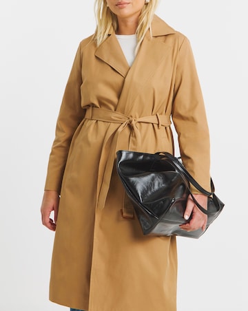 Camel Essential Clean Trench Coat