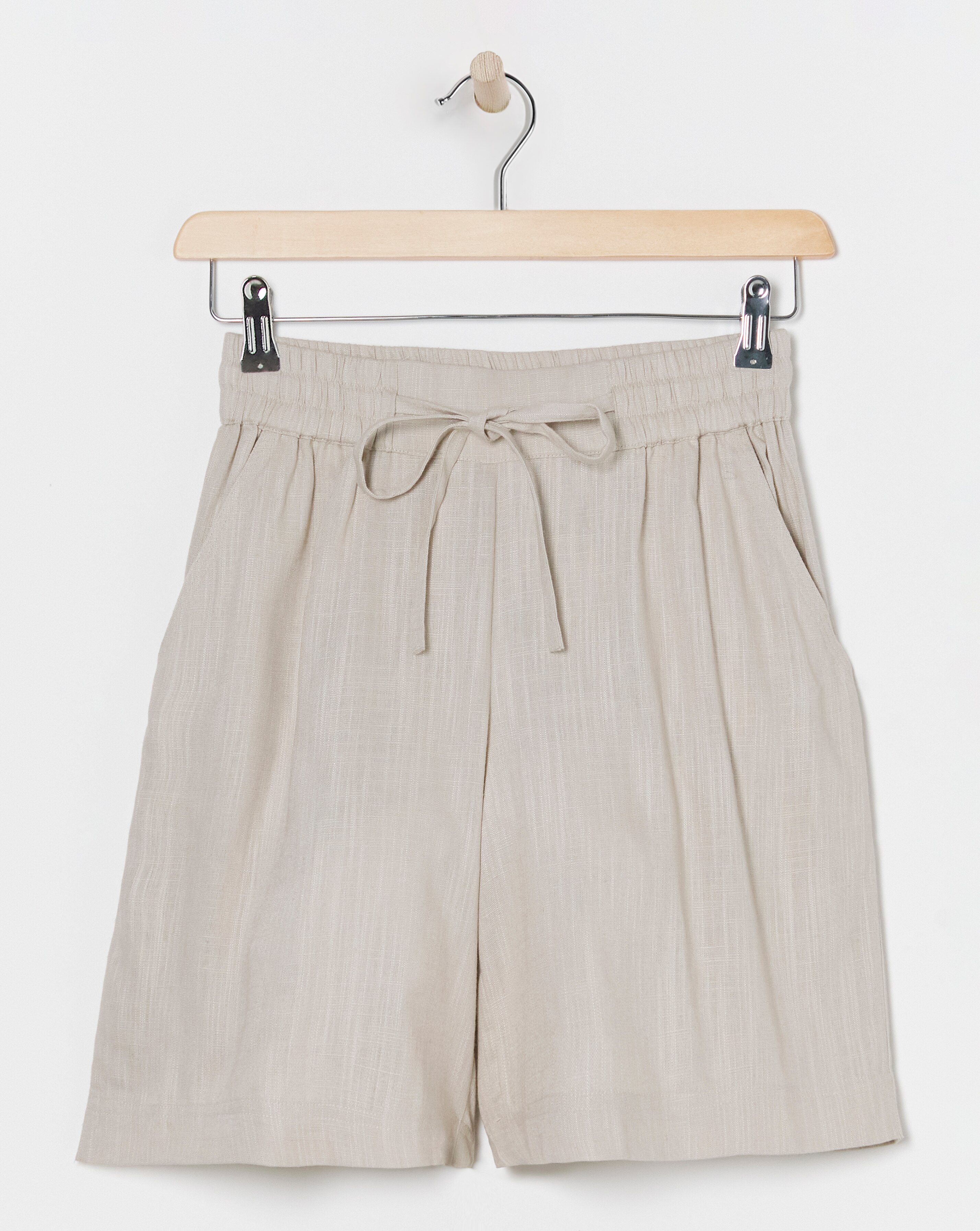 Sand Linen Mix Knee Length Shorts
