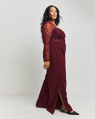 Chi Chi Sweetheart Petal Detailed Jumpsuit