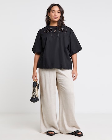 Broderie Puff Sleeve Blouse