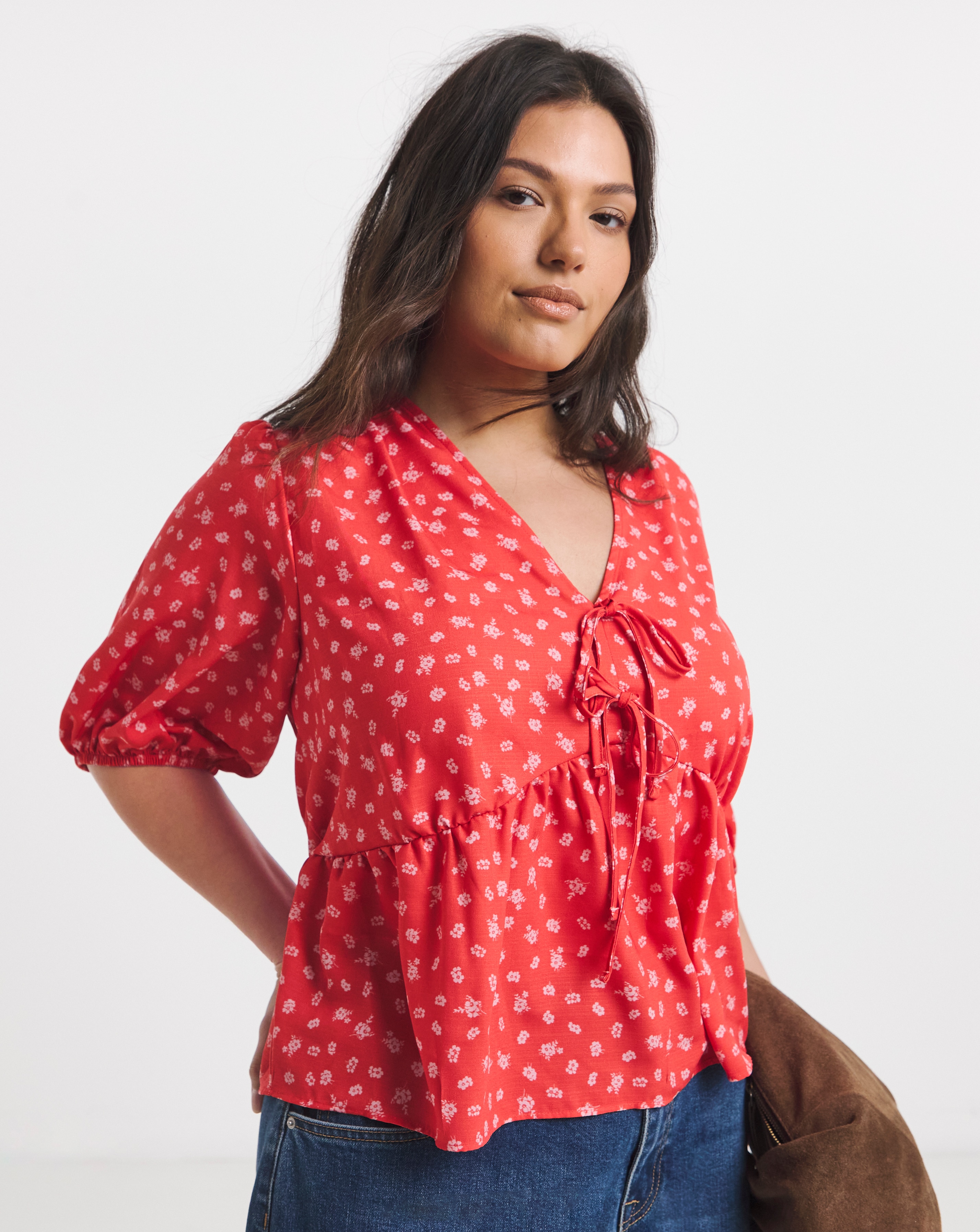 New In - Red Print Poly Slub Tea Blouse