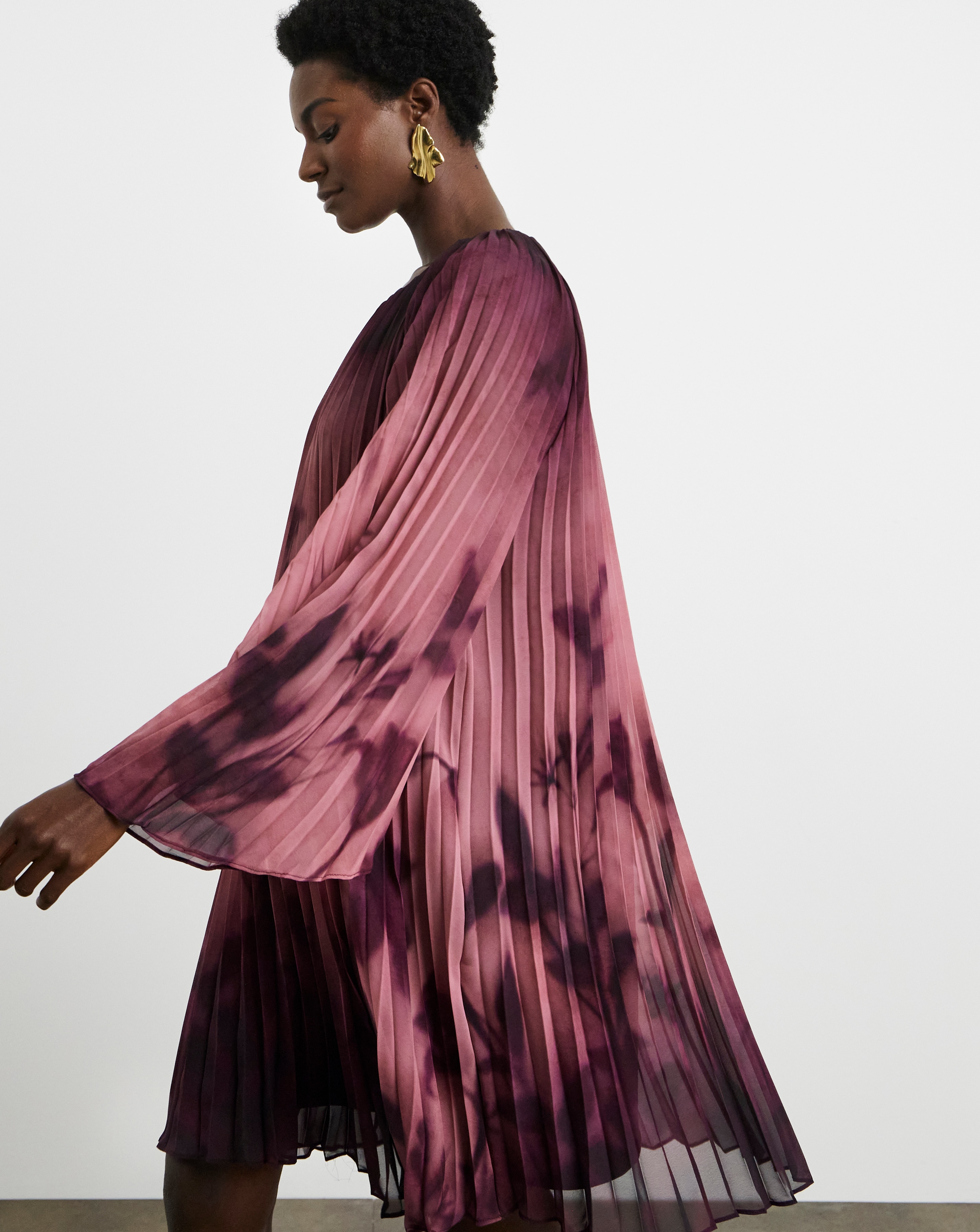 New In - Joanna Hope Floral Pleated Shift Dress