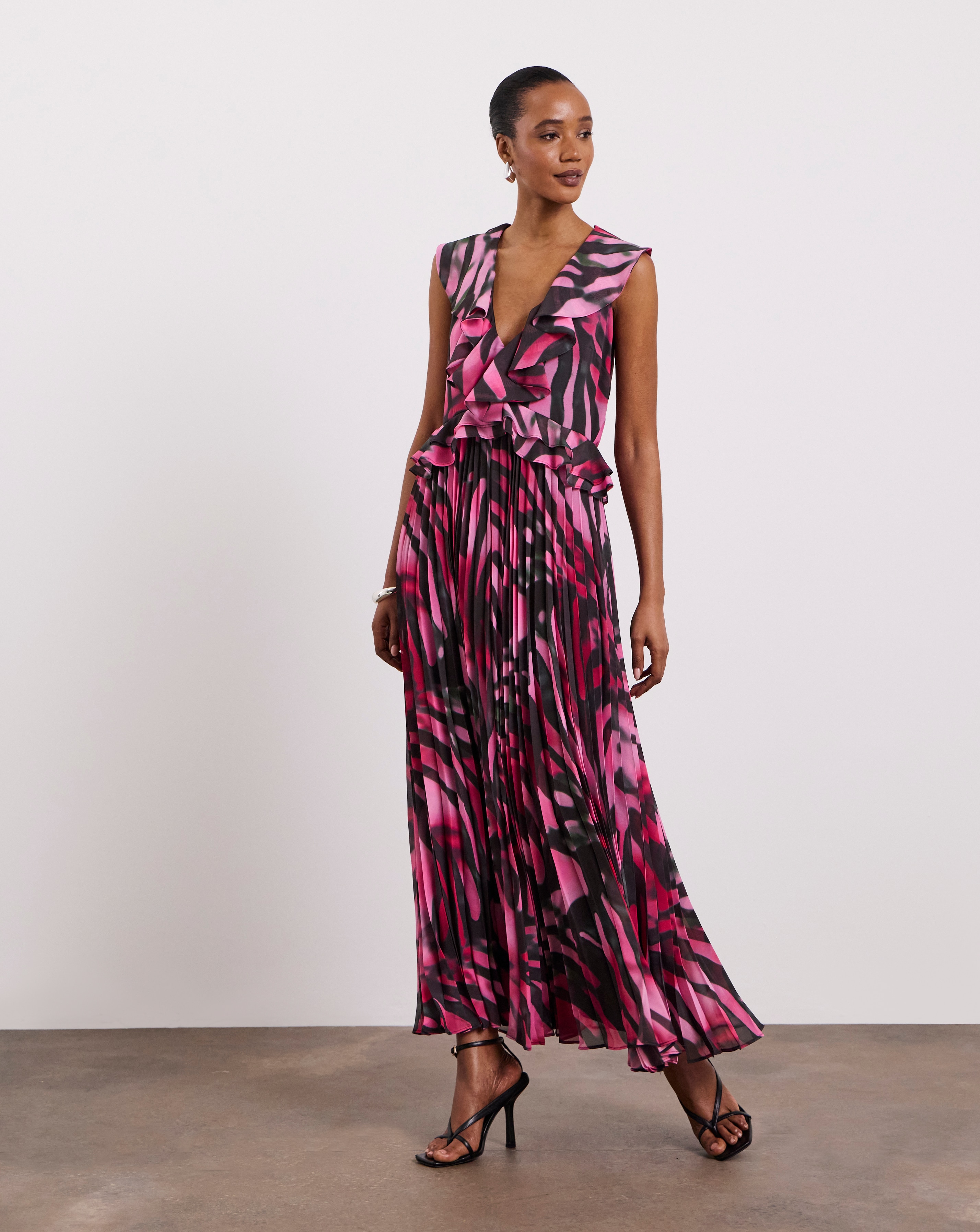 New In - Joanna Hope Printed Pleated Dress
