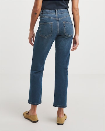 Vintage Wash 24/7 Straight Leg Jeans