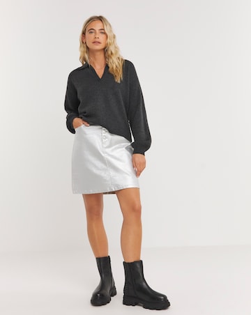 SilverExposed Button Metallic Mini Skirt