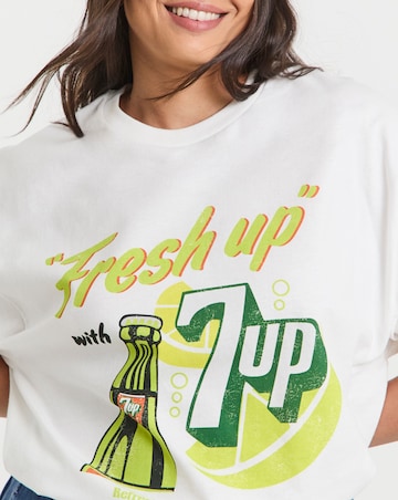 Simply Be White 7UP License T-Shirt