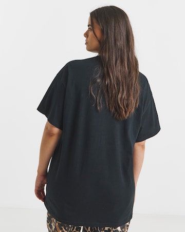 Black Olive Embroidery T-Shirt