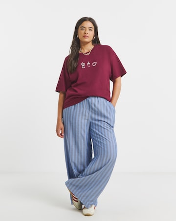 Burgundy Coffee Embroidery T-Shirt