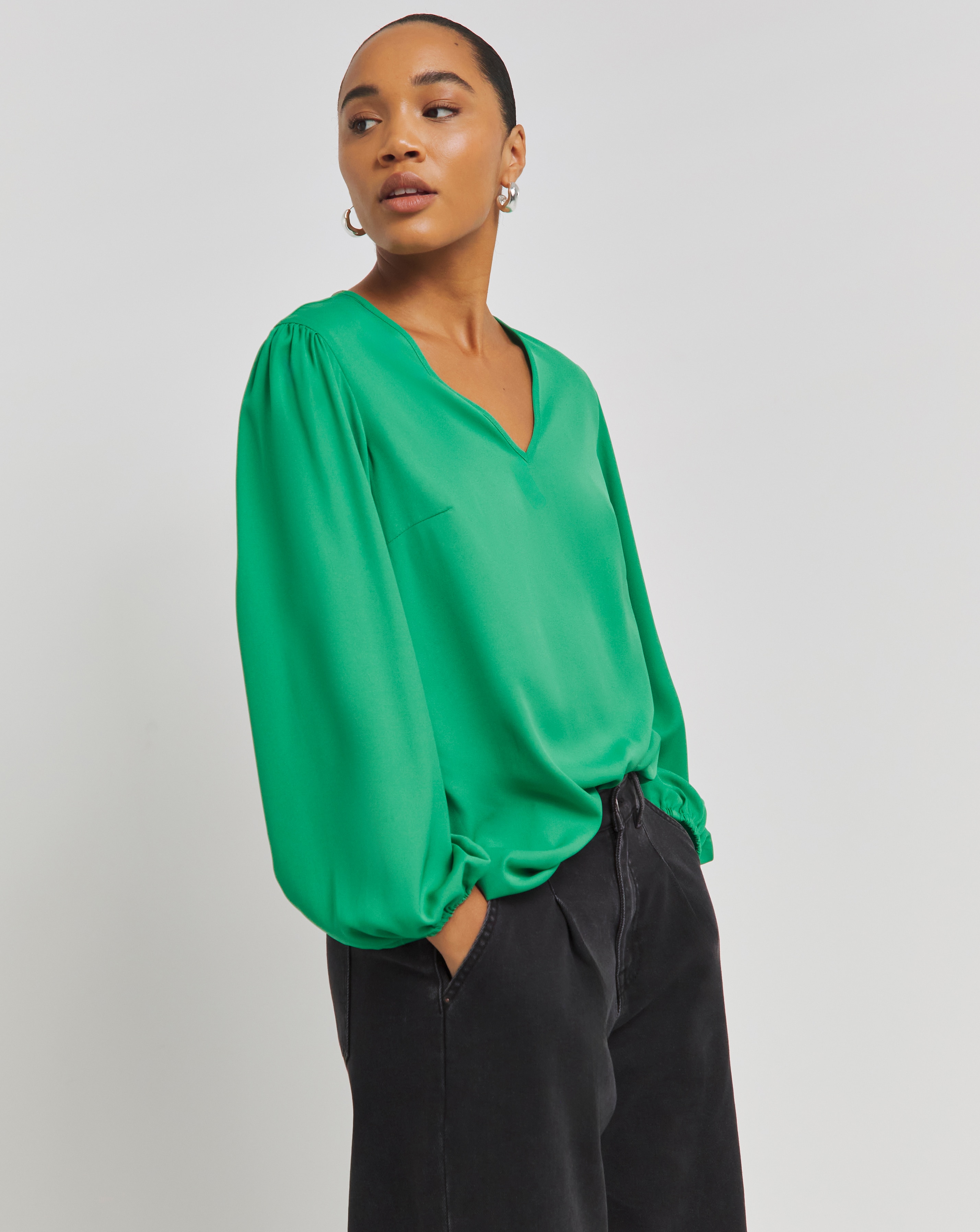 Green Long Sleeve V Neck Boxy Top
