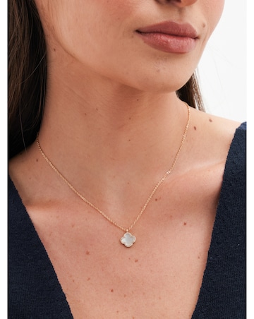 Jon Richard Gold Plated and Mother of Pearl Clover Pendant Necklace