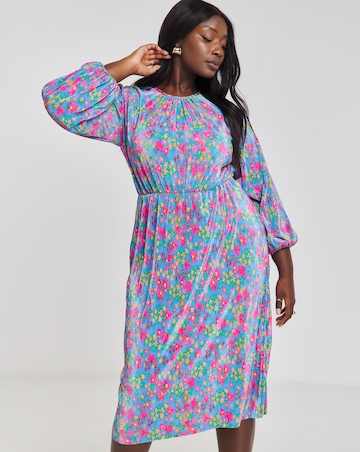 Floral Print Cut Out Back Plisse Midi Dress