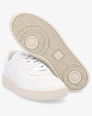 Veja V-90 Extra White O.T. Leather Trainers