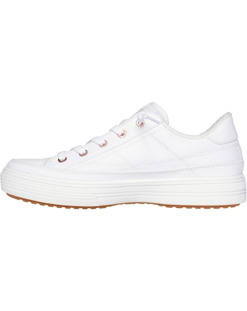 Skechers Arch Fit Arcade - Meet Ya There Trainers