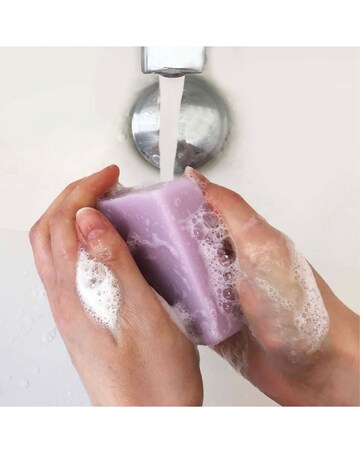 Bomb Cosmetics Land Of Nod Gift Set