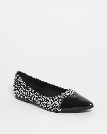 Maya Heart Toe Cap Ballerina Shoes - Extra Wide Fit (EEE)