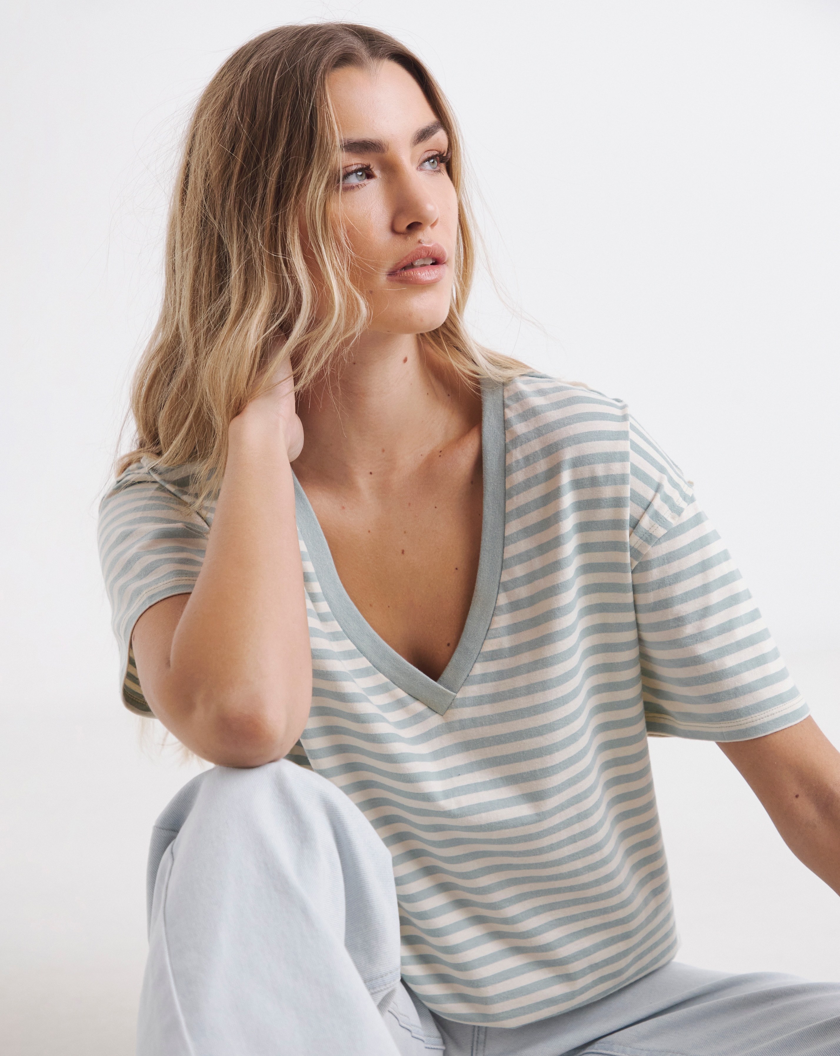 Simply Be Oversized V Neck T-Shirt