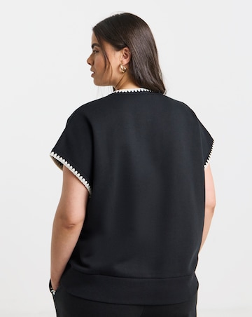 Simply Be Black Short Sleeve Blanket Stitch Sweatshirt