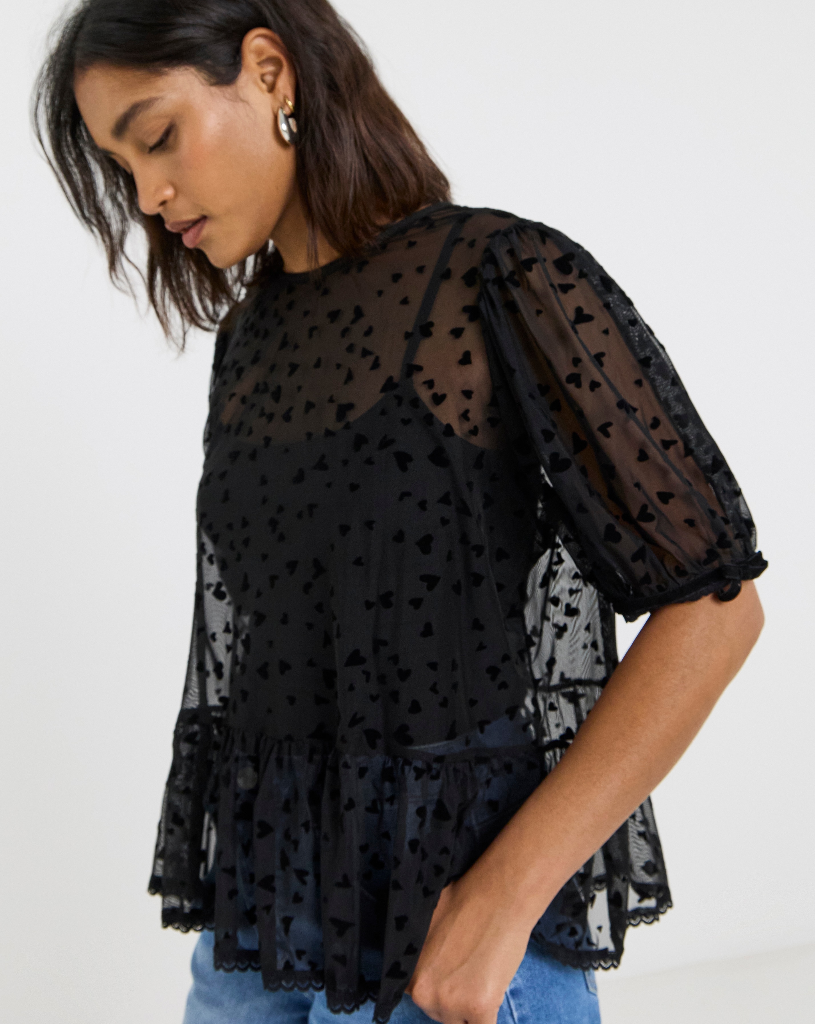 Velvet Heart Mesh Puff Sleeve Top