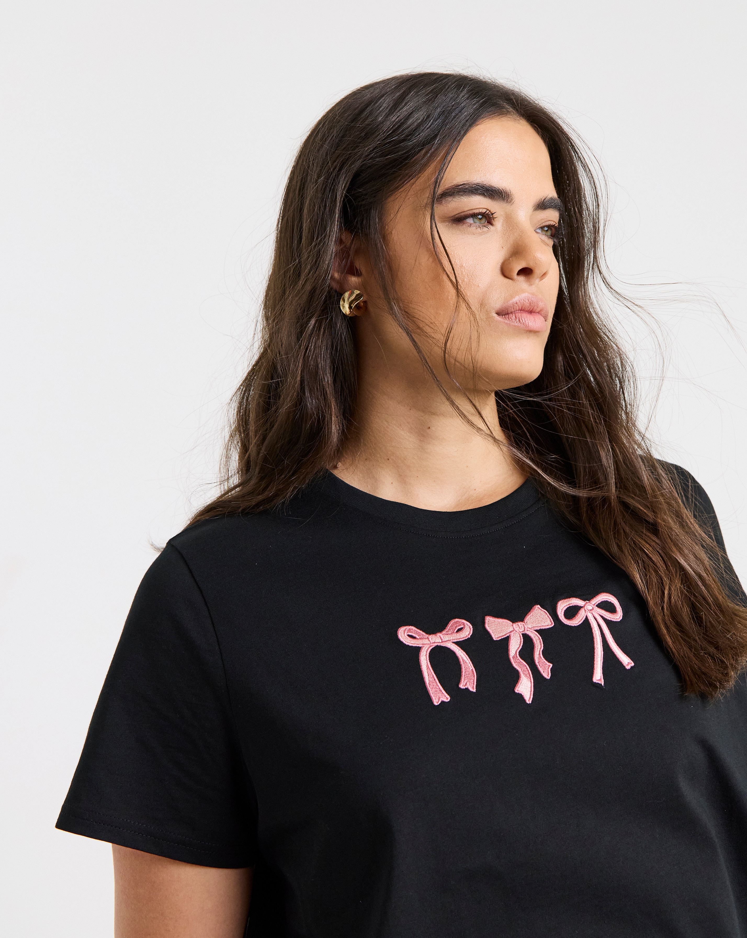 Embroidered Bow T-Shirt