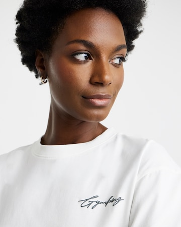 Gym King Script Mindset Boyfriend T-Shirt