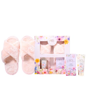 The Kind Edit Co. Spa Slipper Set