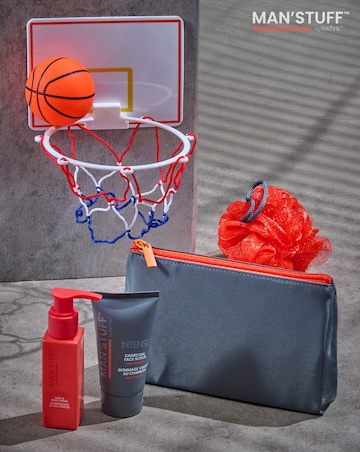 Man's Stuff Wash Bag & free travel game