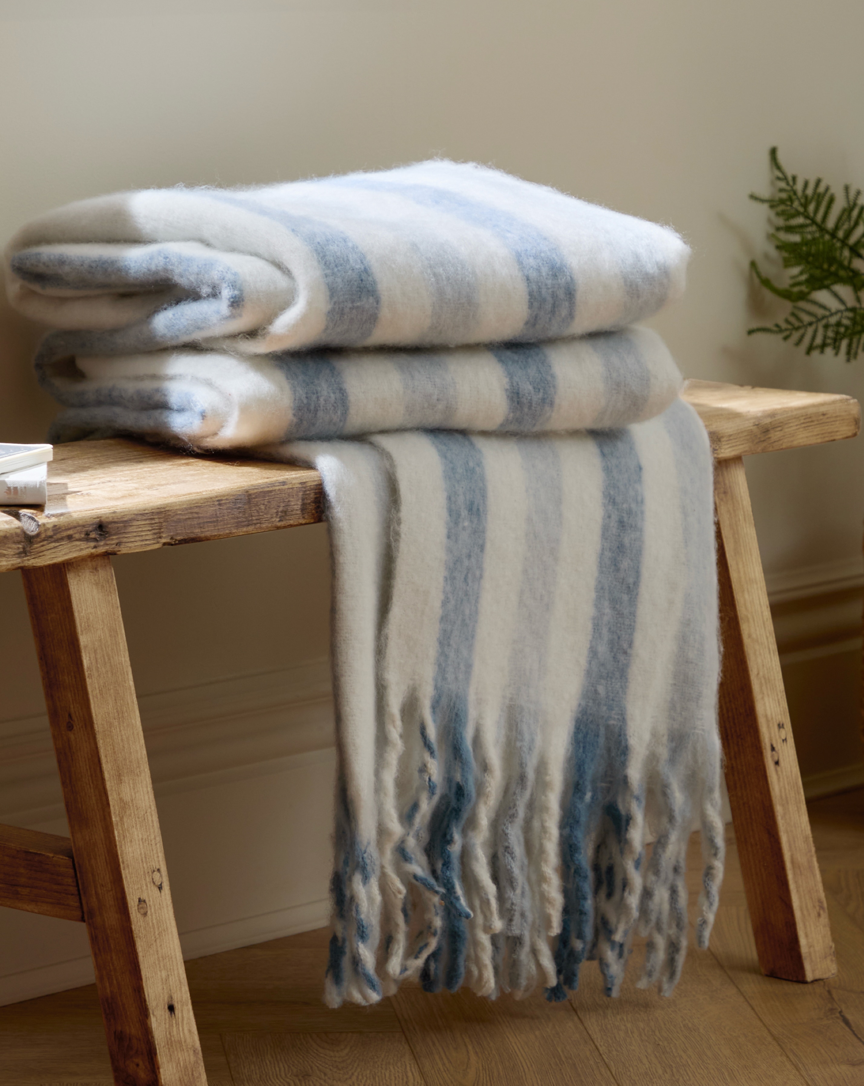 New In - Wylder Beechwood Throw