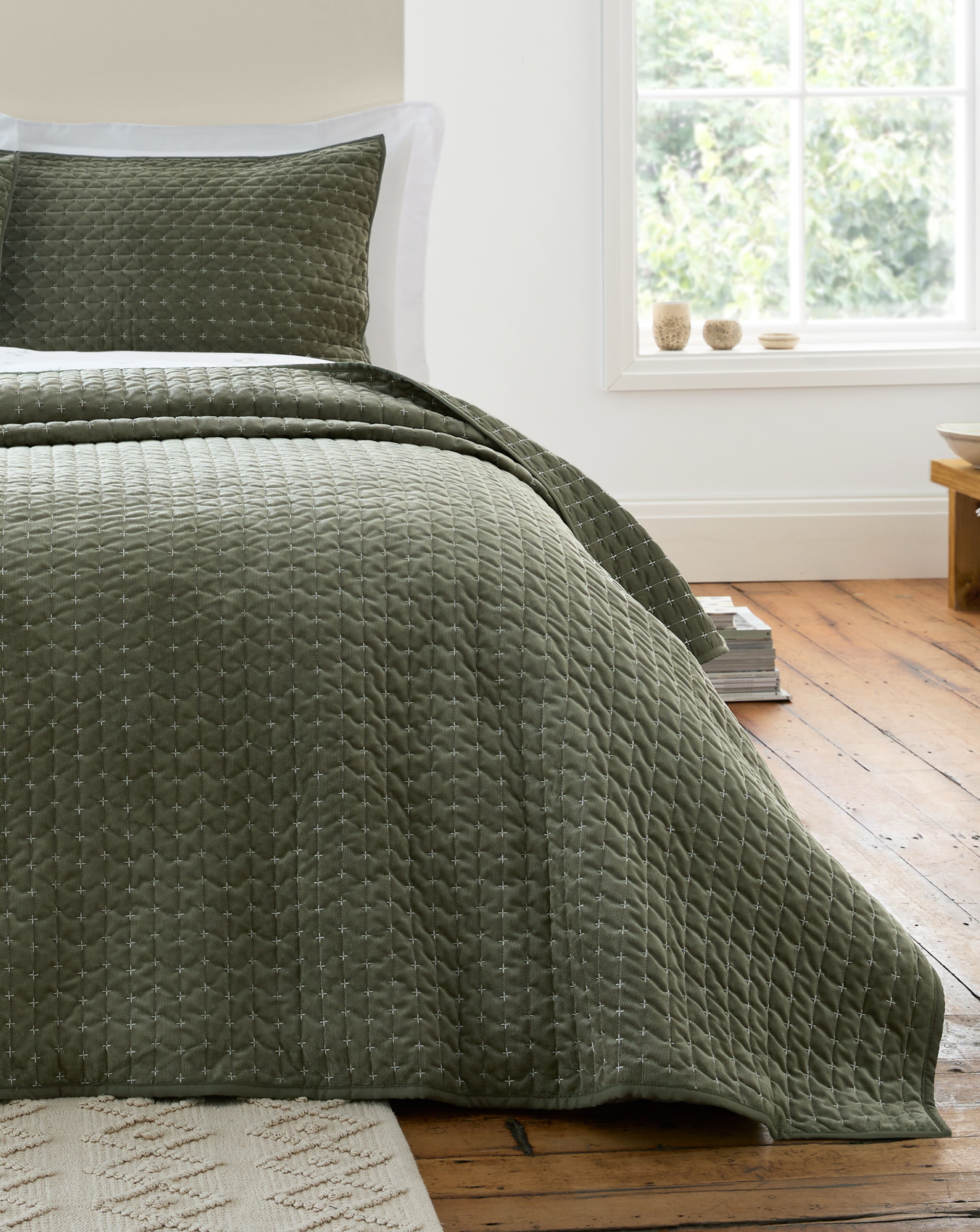 New In - Bianca Velvet Embroidered Bedspread