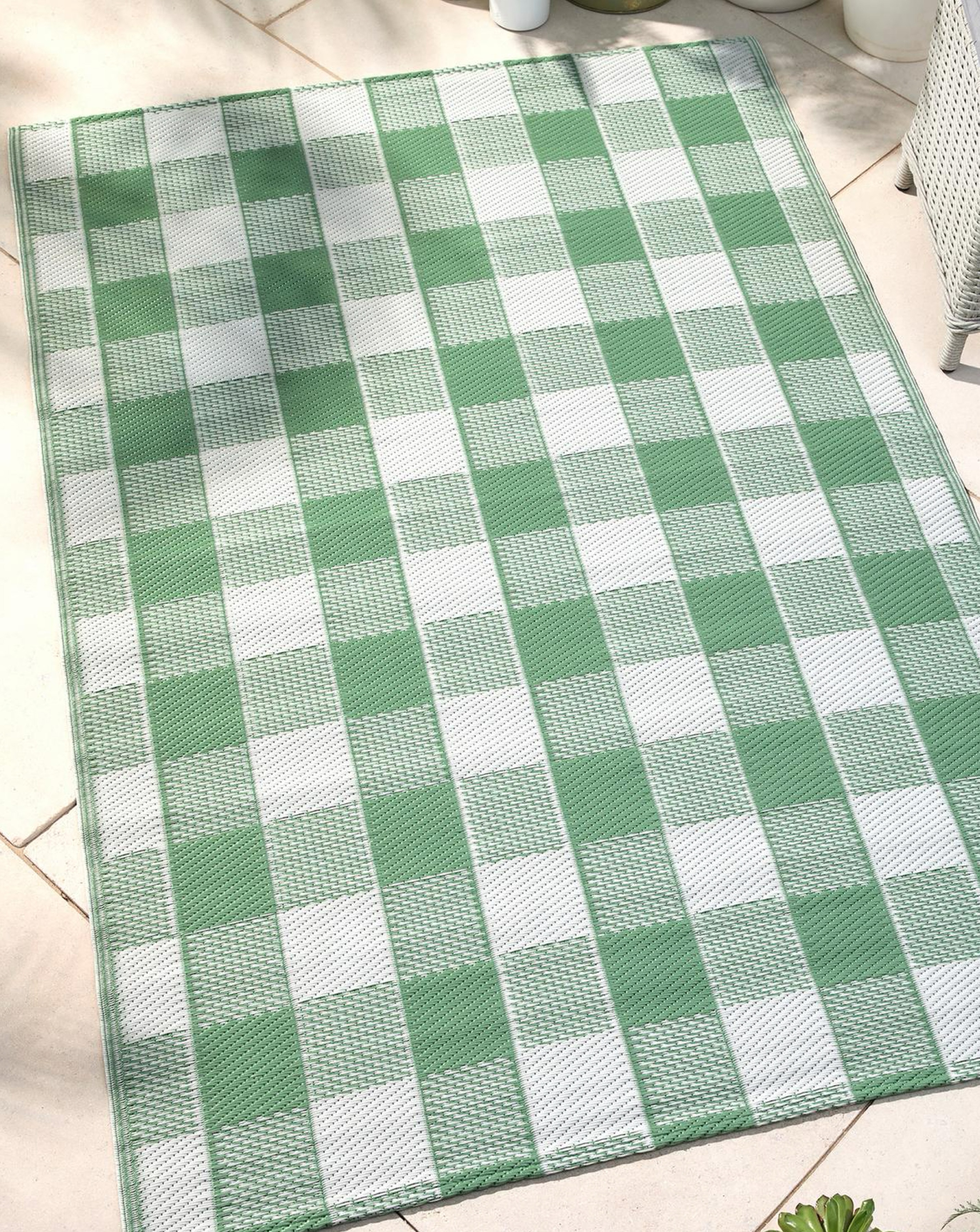 New In - Gingham Outoor Rug