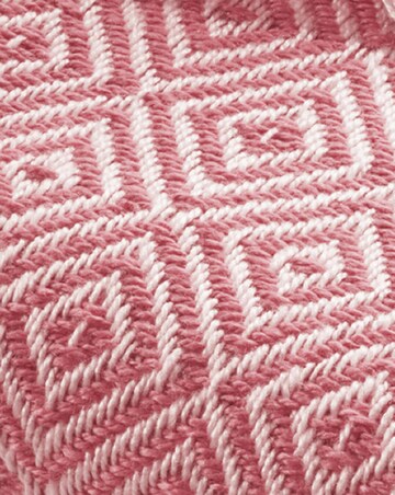 Woven Diamond Indoor/Outdoor Throw
