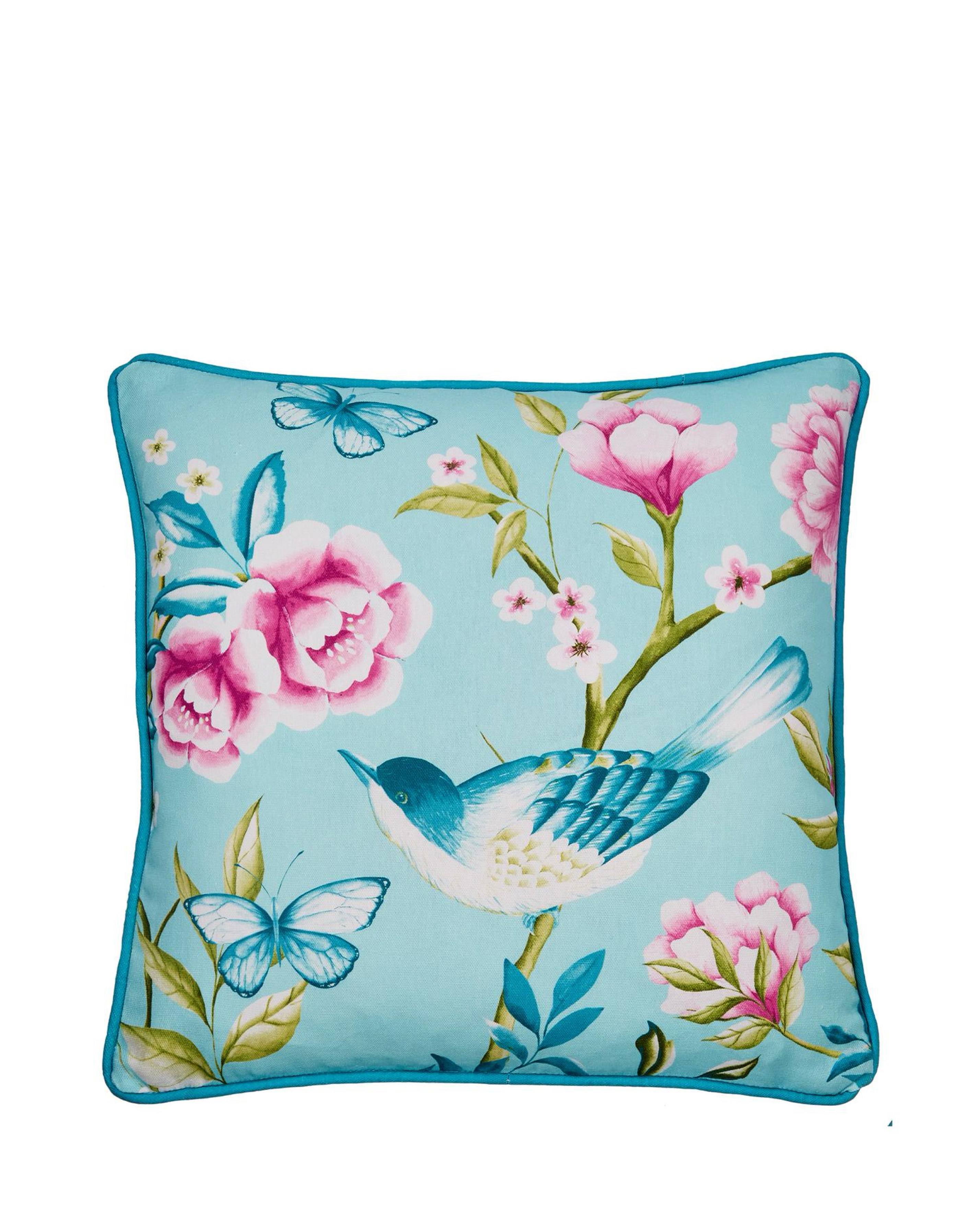 New In - D & Amelle Outdoor Filled Cushion